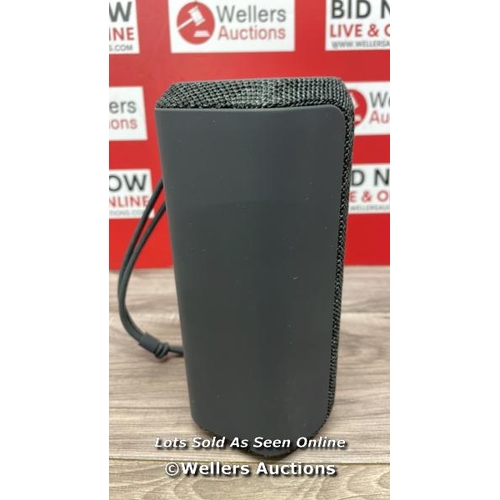 9490 - SONY XE200 WIRELESS BLUETOOTH SPEAKER / POWERS UP / CONNECTS TO BLUETOOTH AND PLAYS MUSIC / WITH CHA... 