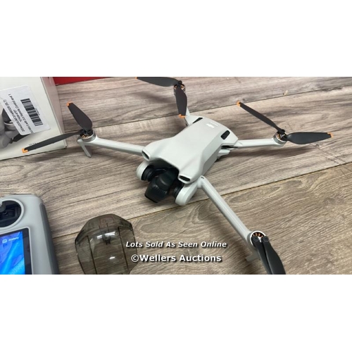 9533 - DJI MINI 3 WITH DJI REMOTE CONTROL AND 128GB SAMSUNG MICROSD CARD FOR ACTION SPORTS CAMERAS / APPEAR... 