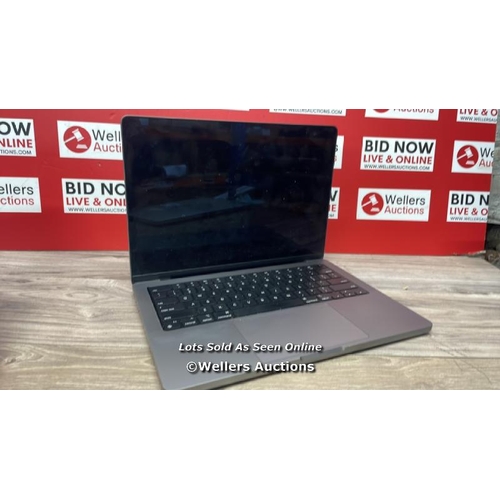 9569 - APPLE MACBOOK PRO 14