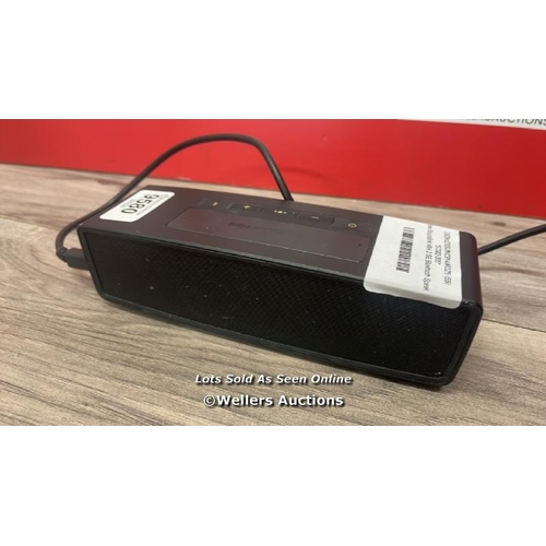 9580 - BOSE SOUNDLINK MINI 2 SE BLUETOOTH SPEAKER IN TRIPLE BLACK / NO POWER / RED LIGHT FLASHES WHEN CHARG... 