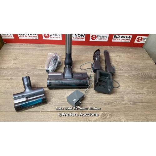 2031 - SAMSUNG JET 75 PET VACUUM CLEANER (VS20T7532T1/EU) / DAMAGED HEAD CONNECTION, POWERS UP NOT FULLYT T... 