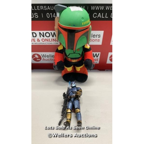 3031 - 2X STAR WARS TOYS INCLUDING BOBA FETT PLUSH DOLL AND HASBRO BLACK SERIES / AS FOUND  / G78