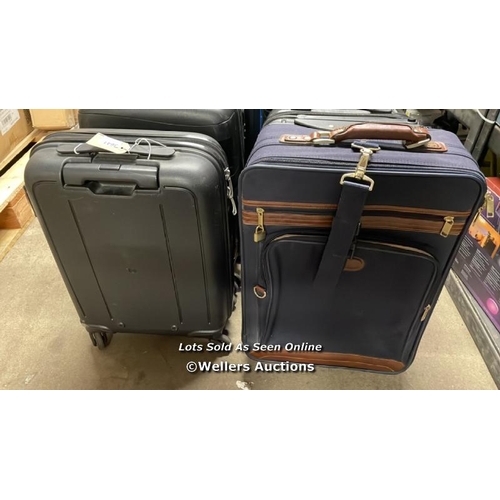 3641 - X2 PRE-OWNED CABIN CASE INCL. TRIPP [0]