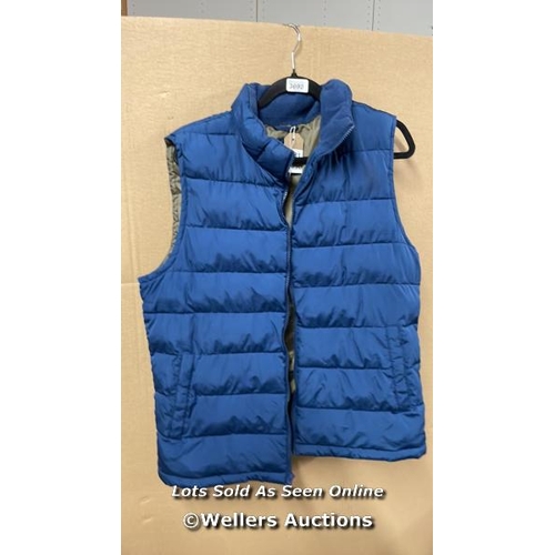 3690 - GAP PRE-OWNED VEST SIZE L [0]