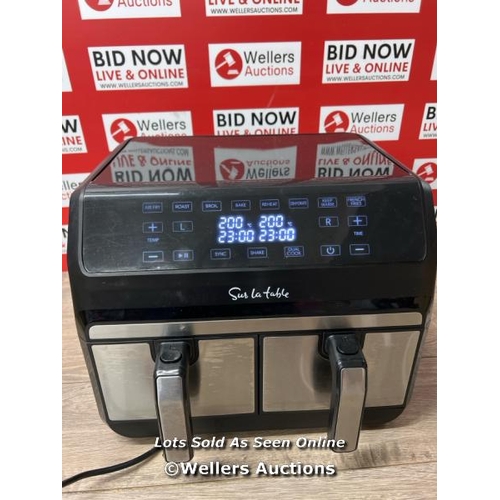 6035 - SUR LA TABLE AIR FRYER WITH X2 3.8L DRAWERS / POWERS UP / SIGNS OF USE / B6