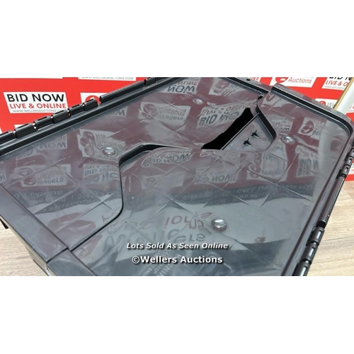 6261 - 55 LITRE TUFF CRATE / APPEARS NEW, DAMAGED LID / E68