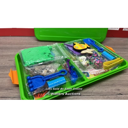 6284 - SENSORY TOY SET / NEW, OPEN BOX / E60