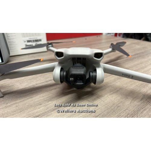 6367 - DJI MINI 3 DRONE WITH DJI REMOTE CONTROL / POWERS UP AND FLIES, REPORTED GIMBLE STUCK BUT DOES APPEA... 