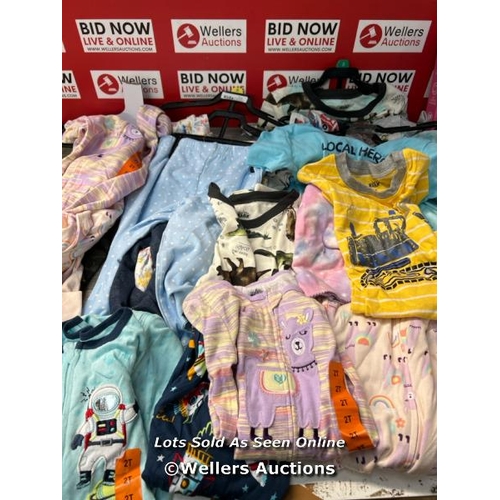 7072 - CHILDRENS NEW MIXED CLOTHING INCL. SOCKS, LOUNGE & SLEEP WEAR AND MORE INCL. HYPE / MIXED SIZES / S1... 