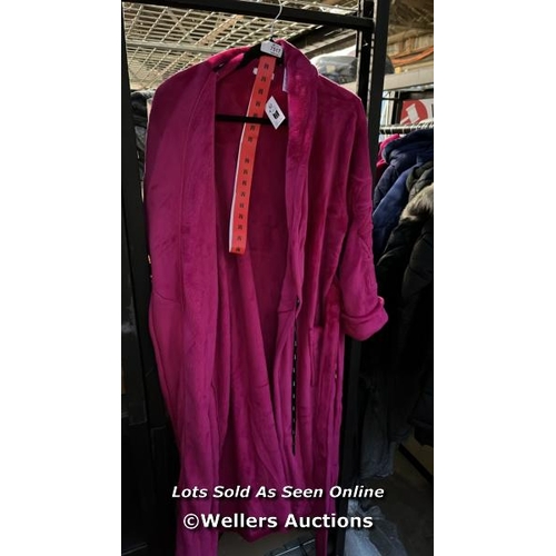 7517 - LADIES NEW DKNY ROBE / M