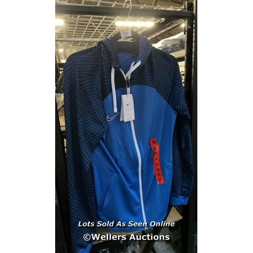 7529 - GENTS NEW NIKE ZIPPED JACKET / M