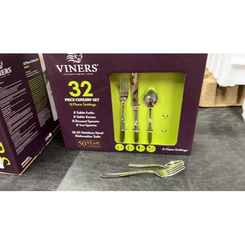 103 - VINERS HENLEY STAINLESS STEEL CUTLERY SET, 32 PIECE / NEW & SEALED / MISSING A COUPLE OF PIECES / A3... 