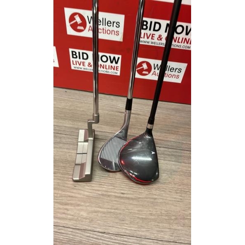 12 - MACGREGOR DCT4000 GOLF SET - RIGHT HANDED / NEW / BAG & THREE CLUBS ONLY / TWO OF THE CLUBS ARE KIRK... 