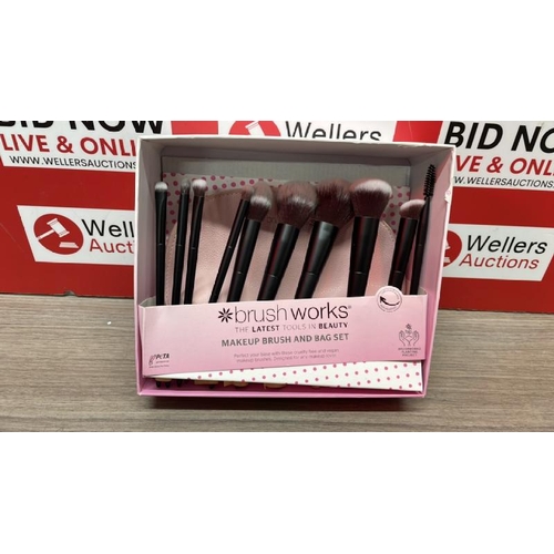 276 - BRUSHWORKS MAKE UP BRUSH & BAG SET, 12 BRUSHES & BAG / SEE IMAGES / MINIMAL SIGNS OF USE / D33