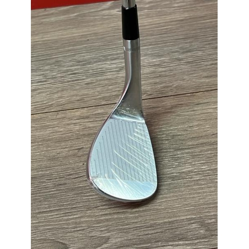 39 - KIRKLAND SIGNATURE 60 DEGREE WEDGE / NEW / P7