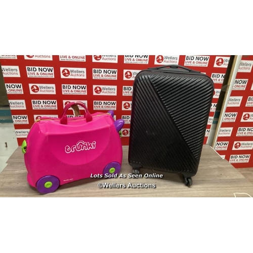 8133 - 3X CABIN CASES INCL. TRUNKI / F17 [0]