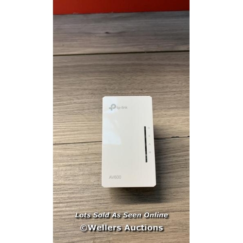 8414 - TP-LINK AV600 POWERLINE WI-FI EXTENDER TL-WPA4220 / T53