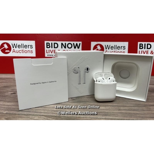 8441 - APPLE AIRPODS / 2ND GEN / WITH CHARGING CASE / MV7N2ZMA / POWERS UP / CONNECTS TO BLUETOOTH AND PLAY... 