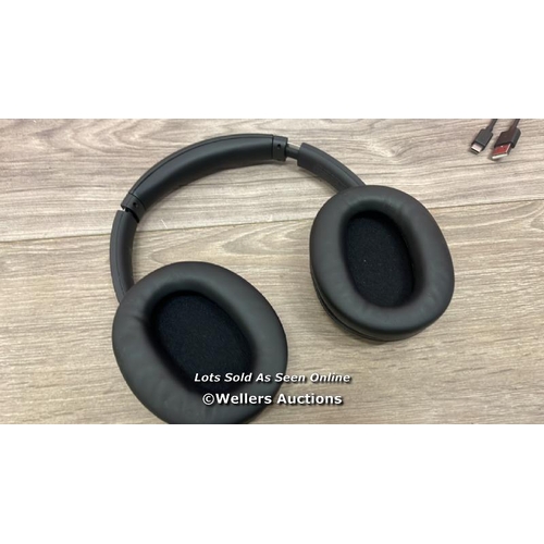 8035 - SONY WHCH720NB NOISE CANCELLING OVEREAR HEADPHONES / POWERS UP / CONNECTS TO BLUETOOTH AND PLAYS MUS... 