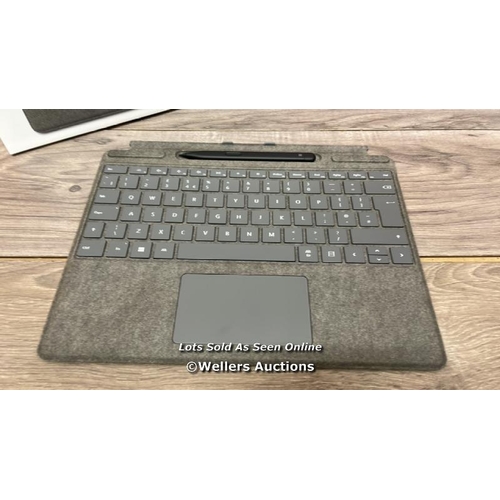 8081 - MICROSOFT SURFACE PRO SIGNATURE TYPE KEYBOARD COVER FOR SURFACE PRO 8 / MINIMAL SIGNS OF USE / UNTES... 