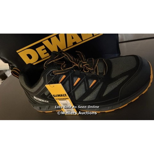 8225 - GENTS NEW & BOXED DEWALT MONROE STEEL TOE TRAINERS / UK 10 / E50