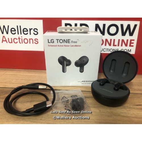 8473 - LG UFP5 WIRELESS EARBUDS / POWERS UP BUT DOES NOT CONNECT TO BLUETOOTH, MINIMAL IF ANY SIGNS OF USE ... 