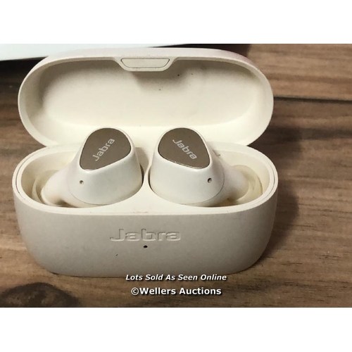 8514 - JABRA ELITE 3 TRUE WIRELESS BLUETOOTH IN-EAR HEADPHONES WITH MIC/REMOTE / POWERS UP, DOES NOT CONNEC... 