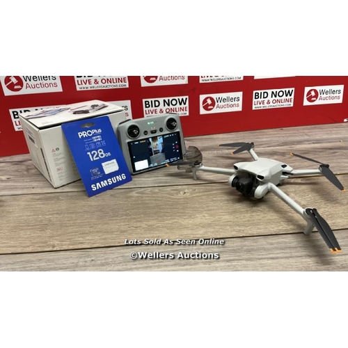 8521 - DJI MINI 3 DRONE WITH DJI REMOTE CONTROL / MINIMAL SIGNS OF USE / CONNECTS TO CONTROLLER AND FLYS / ... 