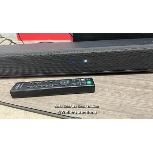 8526 - SAMSUNG HW-S800B/XU SOUNDBAR / SOUND BAR HAS MINIMAL SIGNS OF USE / CONNECTS TO BLUETOOTH AND PLAYS ... 