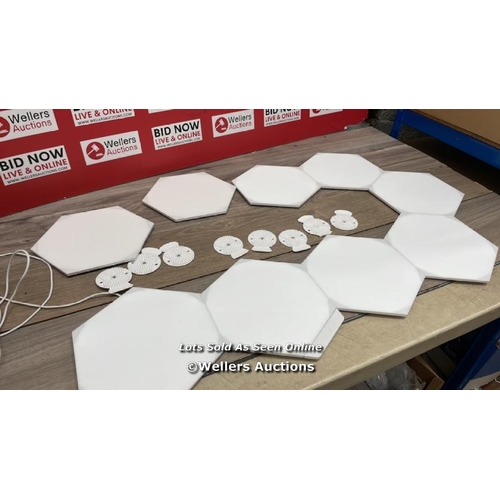 8552 - NANOLEAF SHAPES HEXAGON STARTER KIT / ALL HEXAGONS LIGHT UP (NOT ENOUGH CONNECTORS TO CONNECT THEM A... 