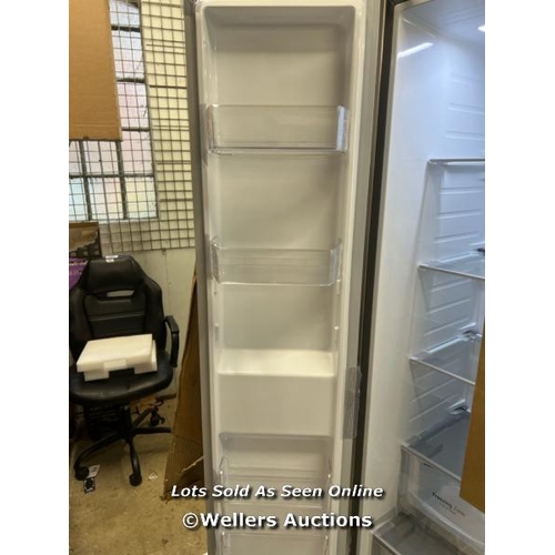 2176 - LG SIDE BY SIDE FRIDGE FREEZER / NEW / RIGHT HAND DOOR FRONT GLASS SMASHED(SEE IMAGES) / POWERS UP /... 