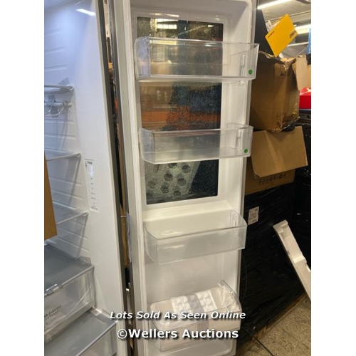 2176 - LG SIDE BY SIDE FRIDGE FREEZER / NEW / RIGHT HAND DOOR FRONT GLASS SMASHED(SEE IMAGES) / POWERS UP /... 