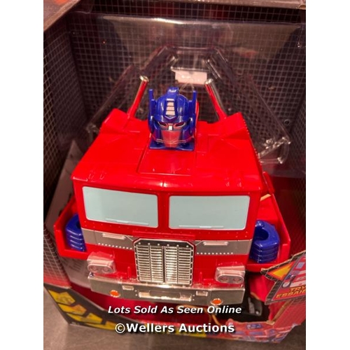 4064 - JADA TRANSFORMERS AUTOBOT OPTIMUS PRIME CONVERTING RC / MINIMAL SIGNS OF USE / A12