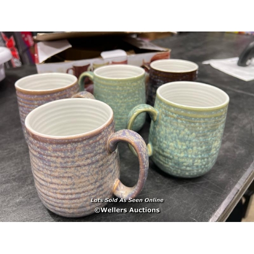 4065 - THE OLD POTTERY COMPANY STONEWARE MUGS, 6 PACK / ONE MISSING / MINIMAL SIGNS OF USE / A12