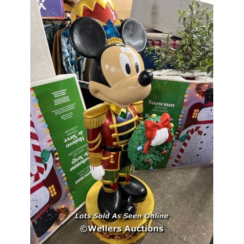 4117 - DISNEY 5FT MICKEY MOUSE NUTCRACKER / DOESN'T PLAY MUSIC / POWERS UP / MINIMAL SIGNS OF USE / P15