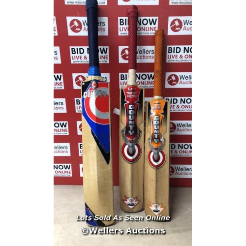 5055 - 3X COUNTY CRICKET BATS / PRE-OWNED / NO VAT ON THE HAMMER PRICE / B13