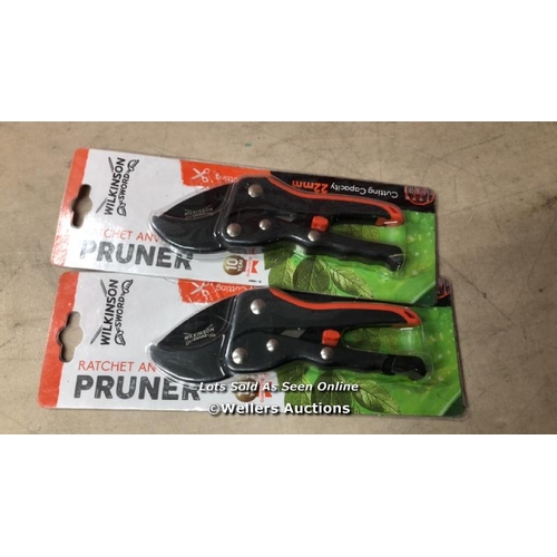 5882 - 2X NEW WILKINSON SWORD RATCHET ANVIL PRUNERS  / NO VAT ON THE HAMMER PRICE / C19