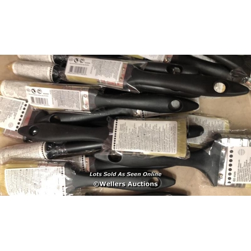 5885 - 32X ASSORTED NEW PAINT BRUSHES  / NO VAT ON THE HAMMER PRICE / C19