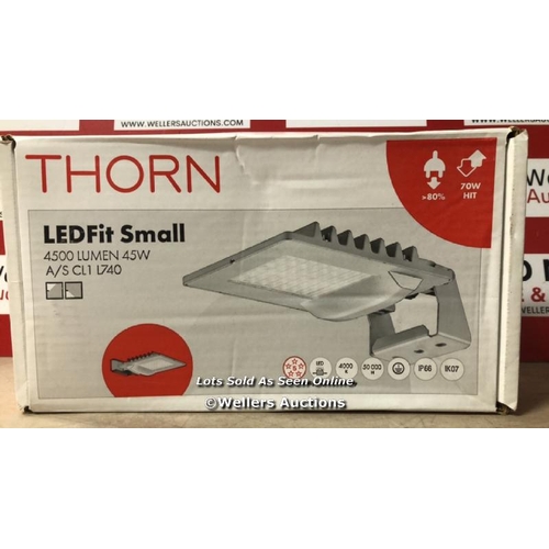 5920 - NEW THORN 4500 LUMEN 45W LED WALL LIGHT / NO VAT ON THE HAMMER PRICE / C12