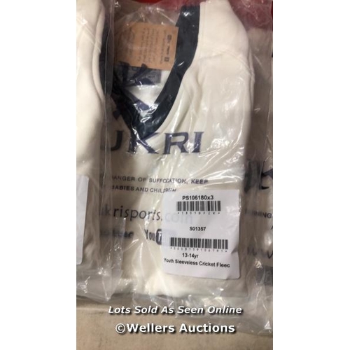 5927 - 5X NEW KURKRI YOUTH SLEEVLESS CRICKET FLEECE SIZE 13-14YR AND 9-10YR / NO VAT ON THE HAMMER PRICE / ... 