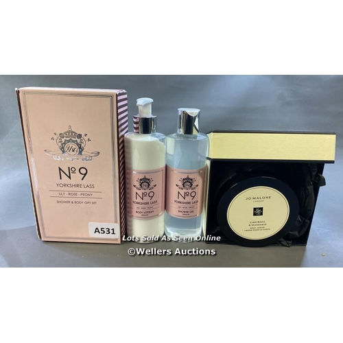 9843 - X1 JO MALONE BODY CREAM 175ML AND X1 YORKSHIRE LASS N9 SHOWER AND BODY GIFT SET