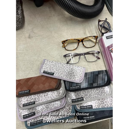 6089 - SELECTION OF FOSTER GRANT READING GLASSES / C38