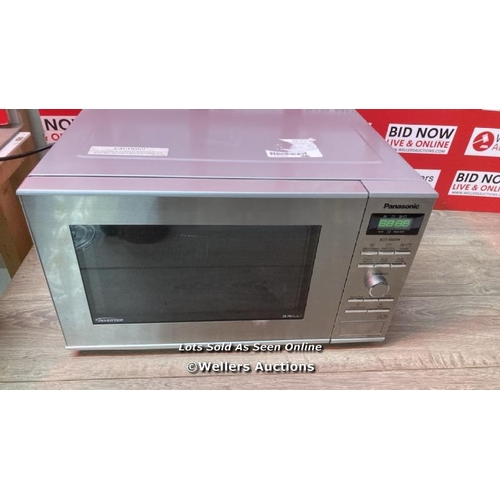 6106 - PANASONIC GRILL MICROWAVE (NN-GD37HSBPQ) / POWERS UP / SIGNS OF USE / C30