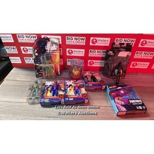 7135 - SELECTION OF TOYS AND ACTION FIGURES / SEE IMAGES / G9