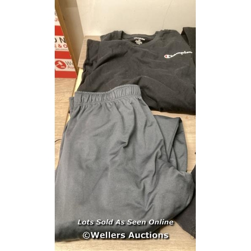 452 - SELECTION OF NEW AND PRE OWNED CLOTHING INCL. B.C CLOTHING AND JACHS / A13