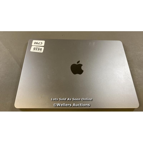 9535 - APPLE MACBOOK AIR 13