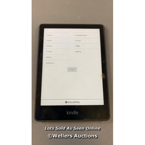 9562 - AMAZON KINDLE PAPERWHITE / 11TH GEN / M2L3EK / RESTORED TO FACTORY DEFAULTS