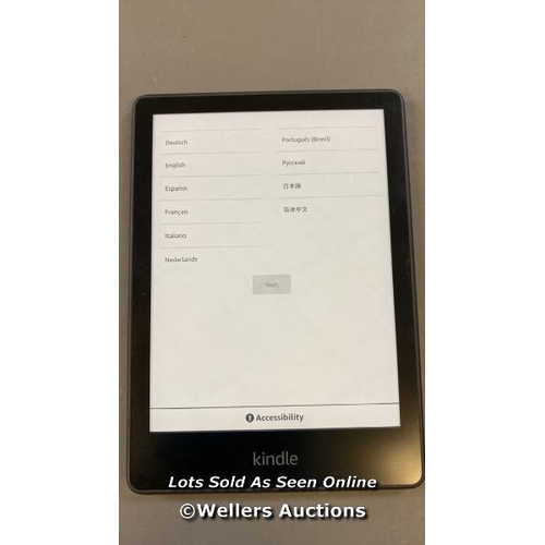 9573 - AMAZON KINDLE PAPERWHITE / 11TH GEN / M2L3EK / RESTORED TO FACTORY DEFAULTS