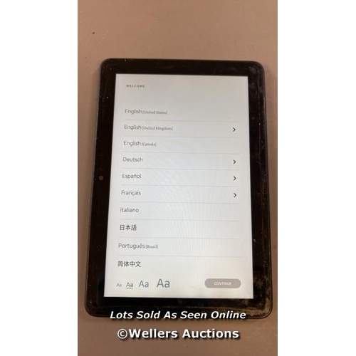 9582 - AMAZON FIRE HD 8 / K72LL4 / RESTORED TO FACTORY DEFAULTS