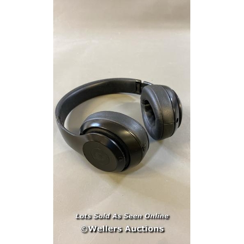 9604 - APPLE BEATS STUDIO3 HEADPHONES MODEL A1914